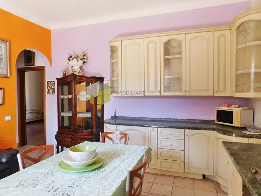Immagine 10 di Appartamento in vendita  a Pisa