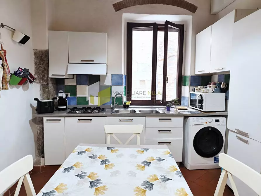 Immagine 1 di Appartamento in vendita  a Pisa
