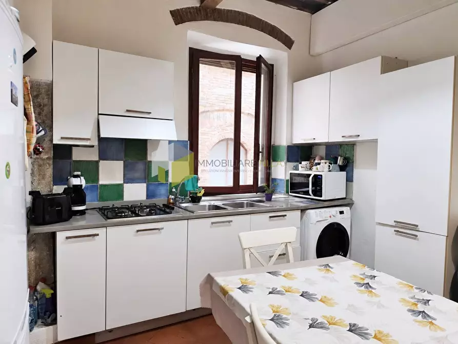 Immagine 2 di Appartamento in vendita  a Pisa