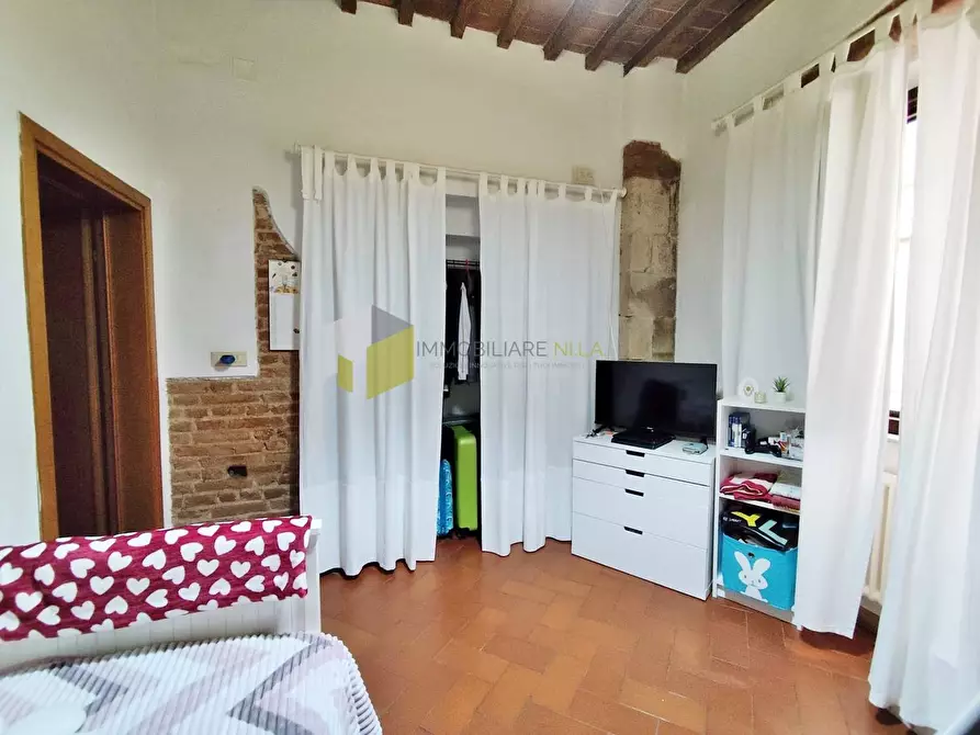 Immagine 10 di Appartamento in vendita  a Pisa