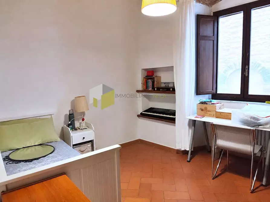 Immagine 16 di Appartamento in vendita  a Pisa