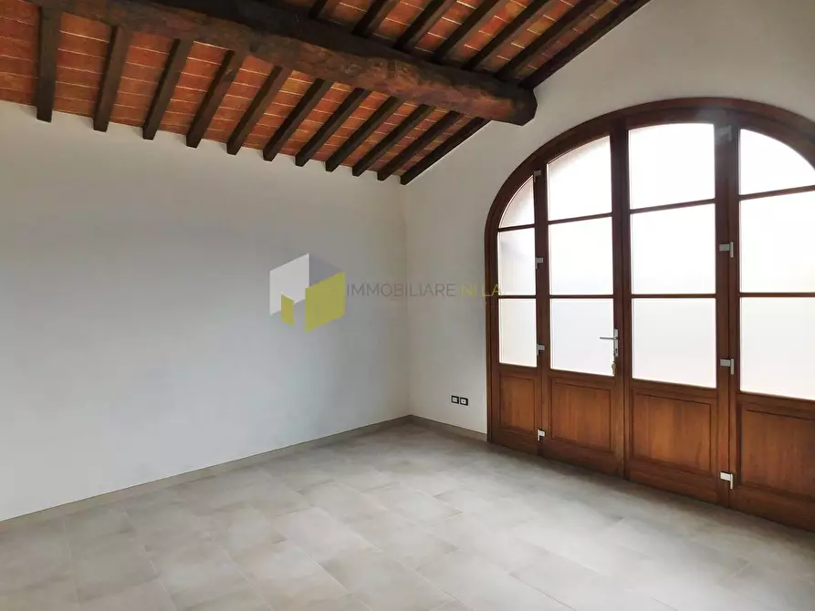 Immagine 17 di Casa semindipendente in vendita  a Vecchiano