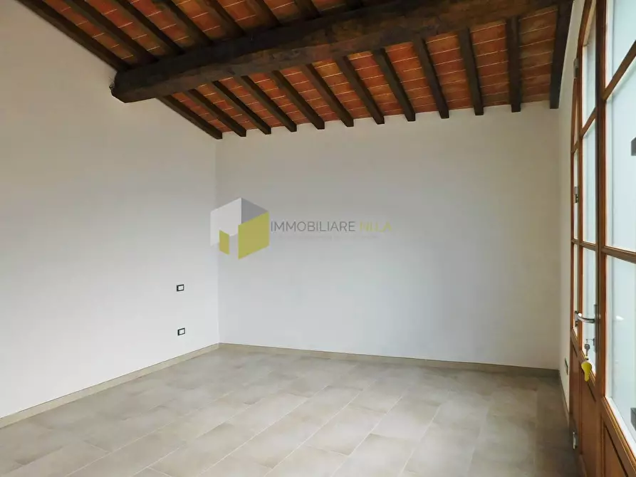 Immagine 18 di Casa semindipendente in vendita  a Vecchiano