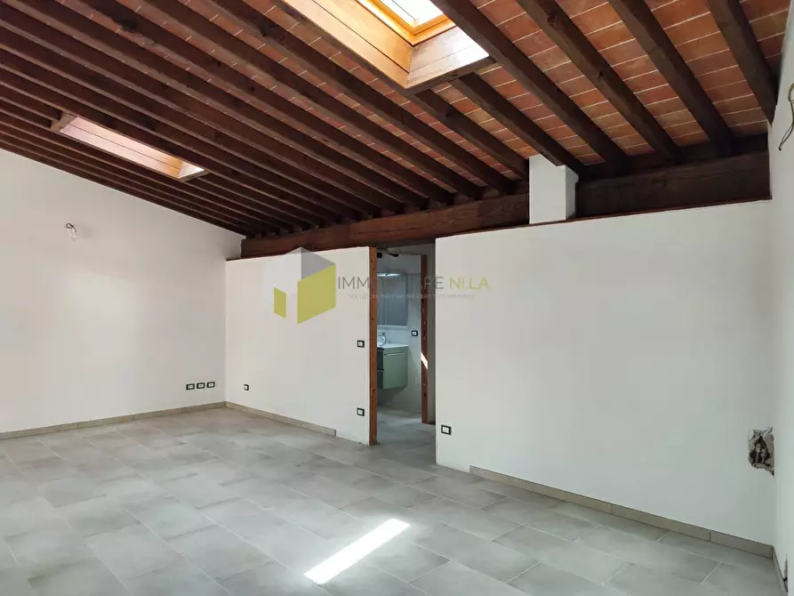 Immagine 26 di Casa semindipendente in vendita  a Vecchiano