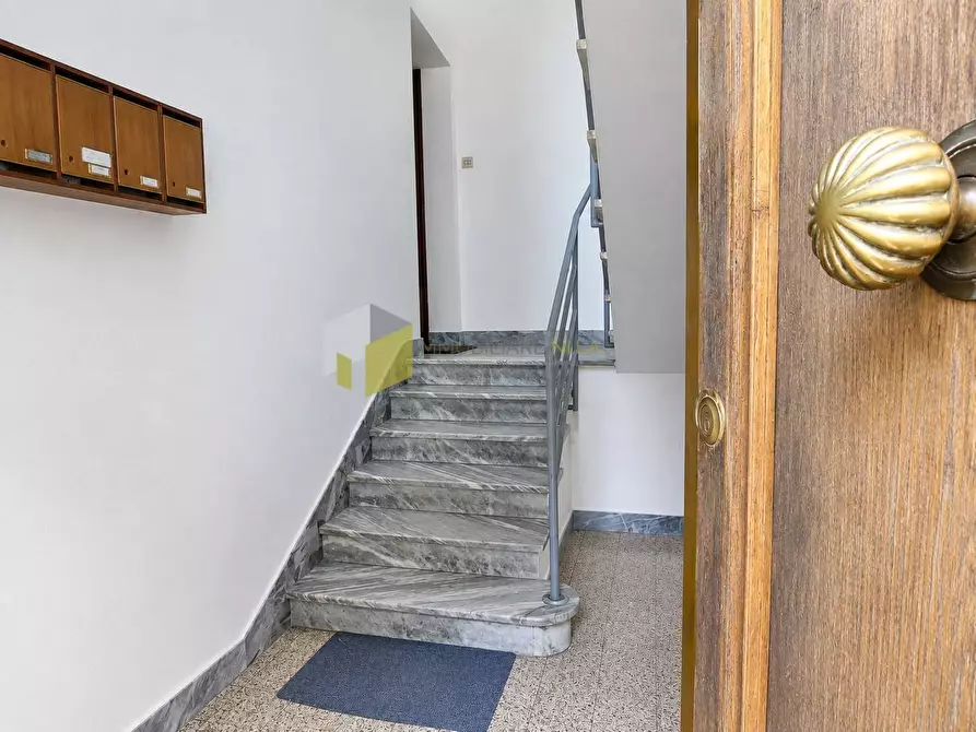 Immagine 14 di Appartamento in vendita  a Pisa