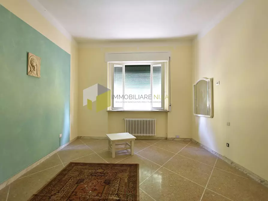 Immagine 10 di Appartamento in vendita  a Pisa