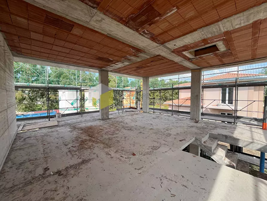 Immagine 15 di Casa semindipendente in vendita  a Vecchiano