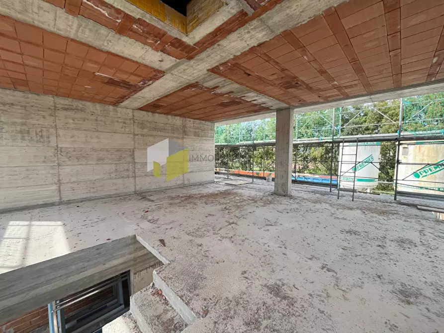 Immagine 19 di Casa semindipendente in vendita  a Vecchiano
