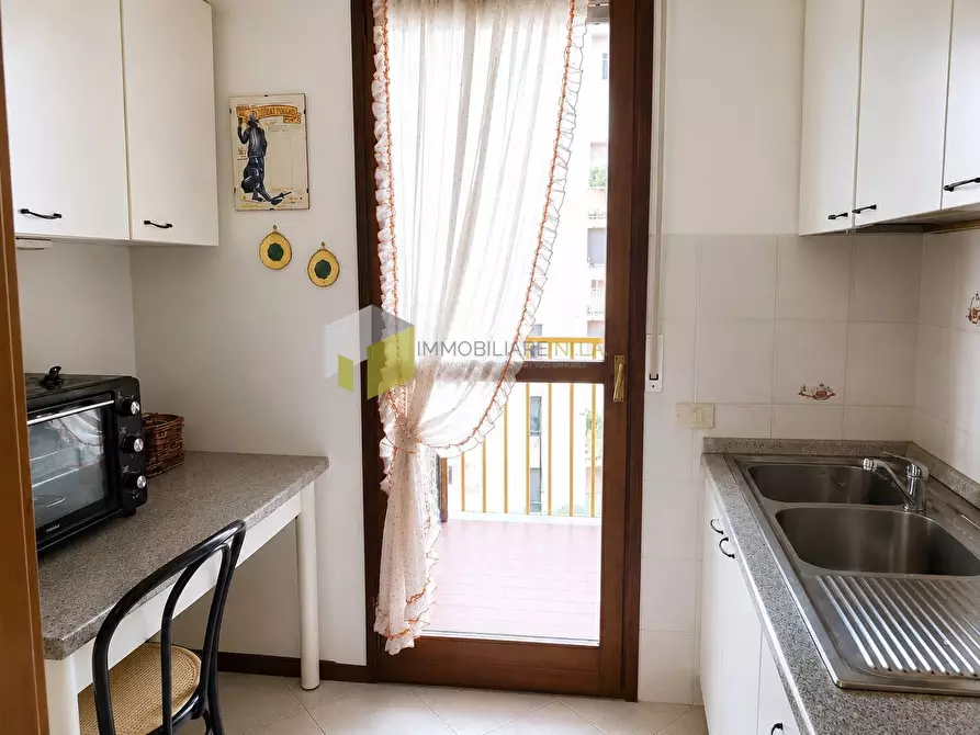 Immagine 8 di Appartamento in vendita  a Pisa