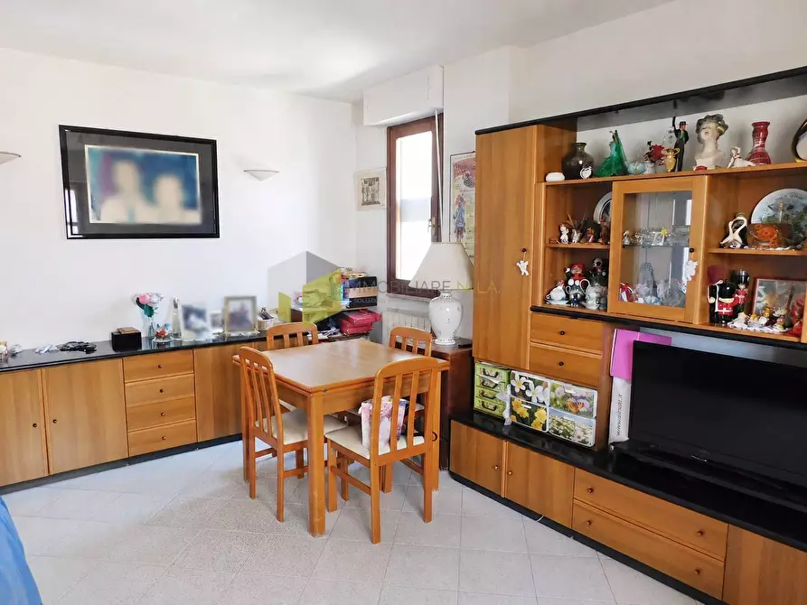 Immagine 11 di Appartamento in vendita  a Pisa