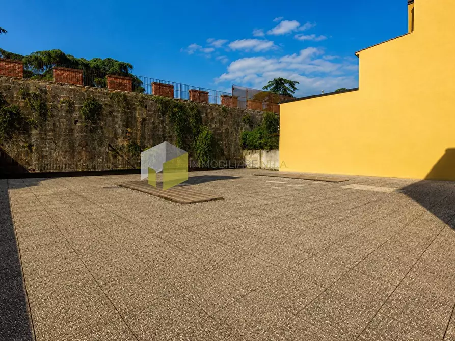Immagine 12 di Appartamento in vendita  a Pisa
