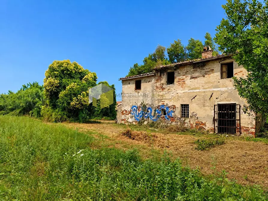 Immagine 1 di Rustico / casale in vendita  a Cascina