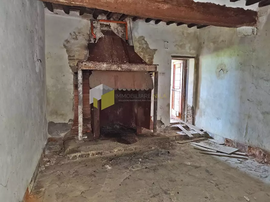 Immagine 11 di Rustico / casale in vendita  a Cascina