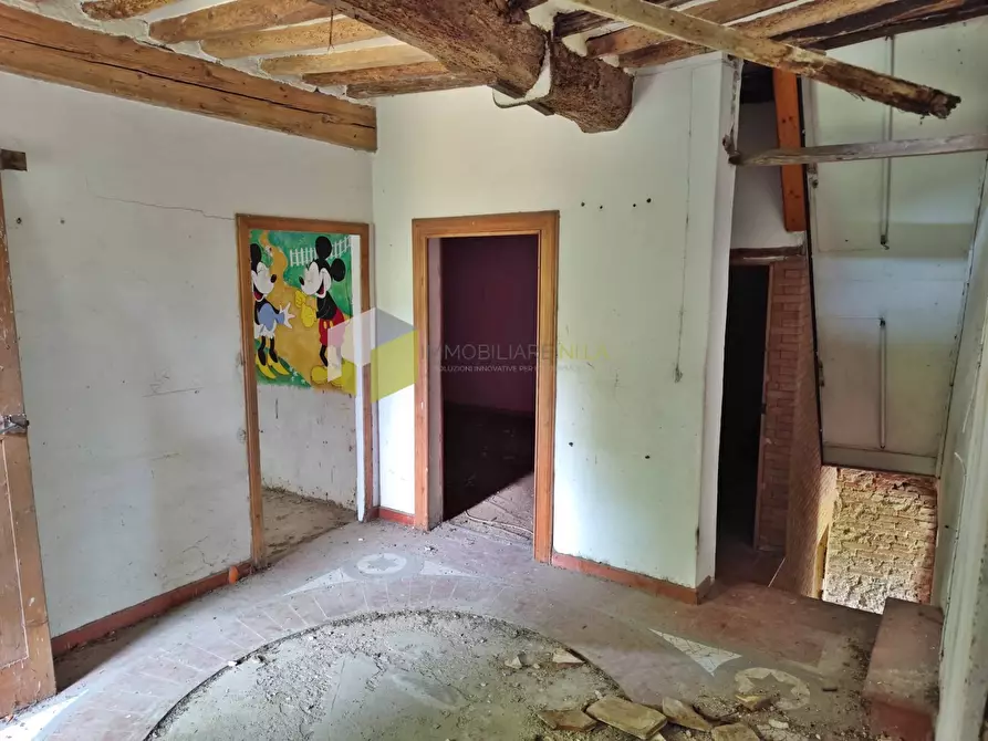 Immagine 21 di Rustico / casale in vendita  a Cascina