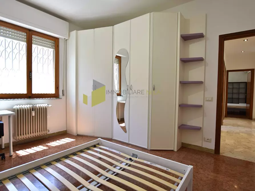 Immagine 17 di Appartamento in affitto  a Pisa