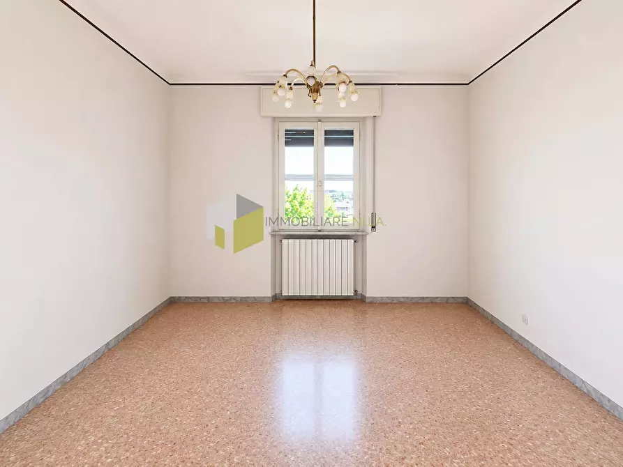 Immagine 2 di Appartamento in vendita  a Pisa