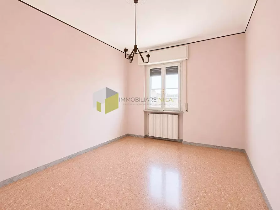 Immagine 10 di Appartamento in vendita  a Pisa