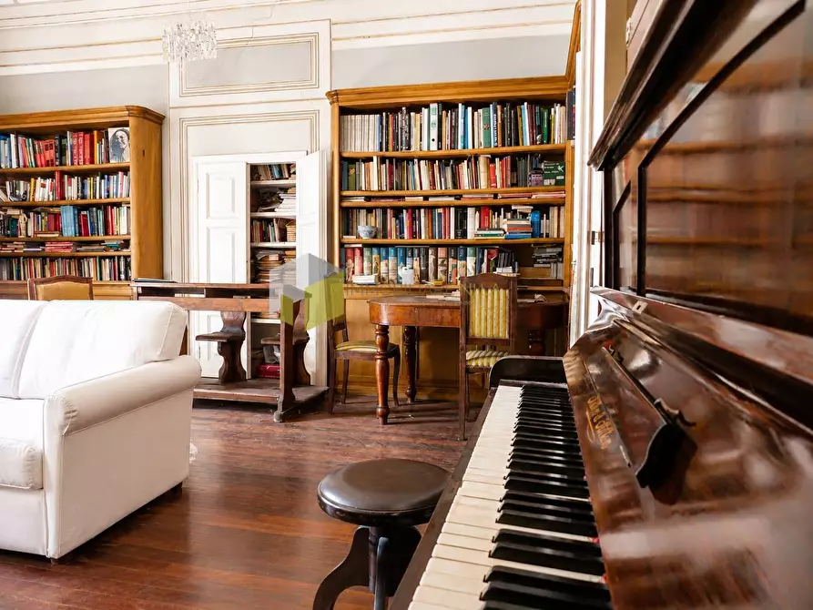 Immagine 9 di Casa indipendente in vendita  a Pisa