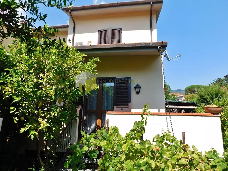 Immagine 22 di Villetta a schiera in vendita  a Calci
