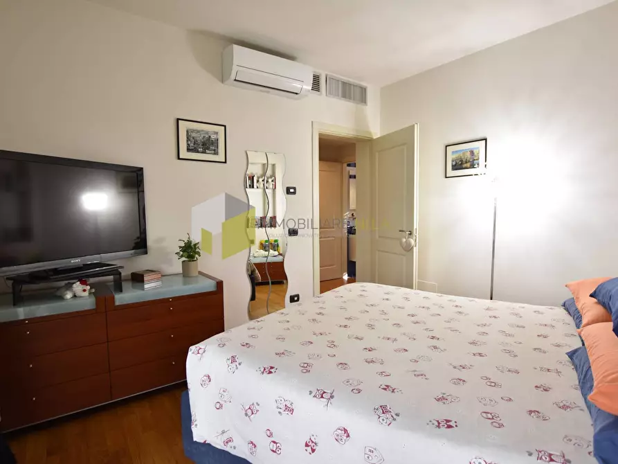 Immagine 16 di Palazzo in vendita  a Pisa