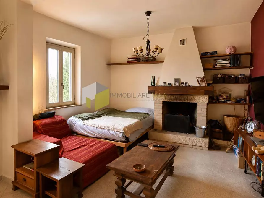 Immagine 8 di Rustico / casale in vendita  a San Giuliano Terme