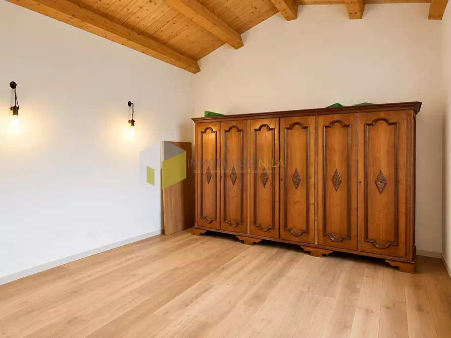 Immagine 19 di Rustico / casale in vendita  a San Giuliano Terme