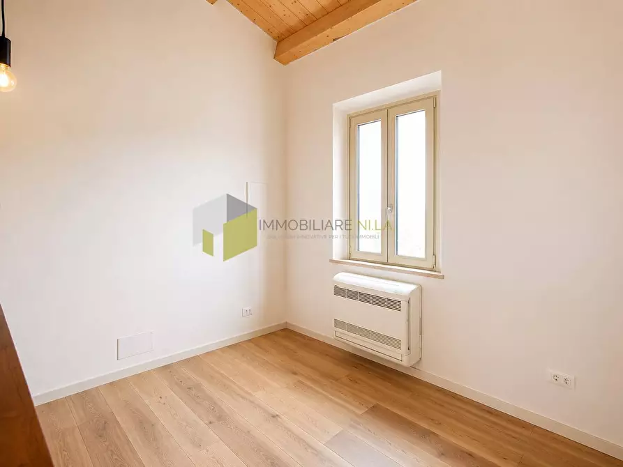 Immagine 21 di Rustico / casale in vendita  a San Giuliano Terme