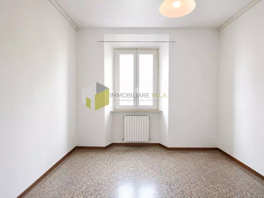 Immagine 16 di Appartamento in vendita  a Pisa