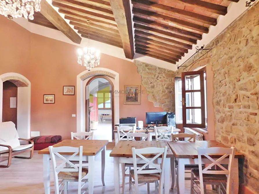 Immagine 6 di Rustico / casale in vendita  a San Giuliano Terme