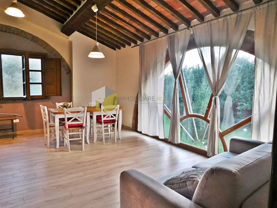 Immagine 9 di Rustico / casale in vendita  a San Giuliano Terme