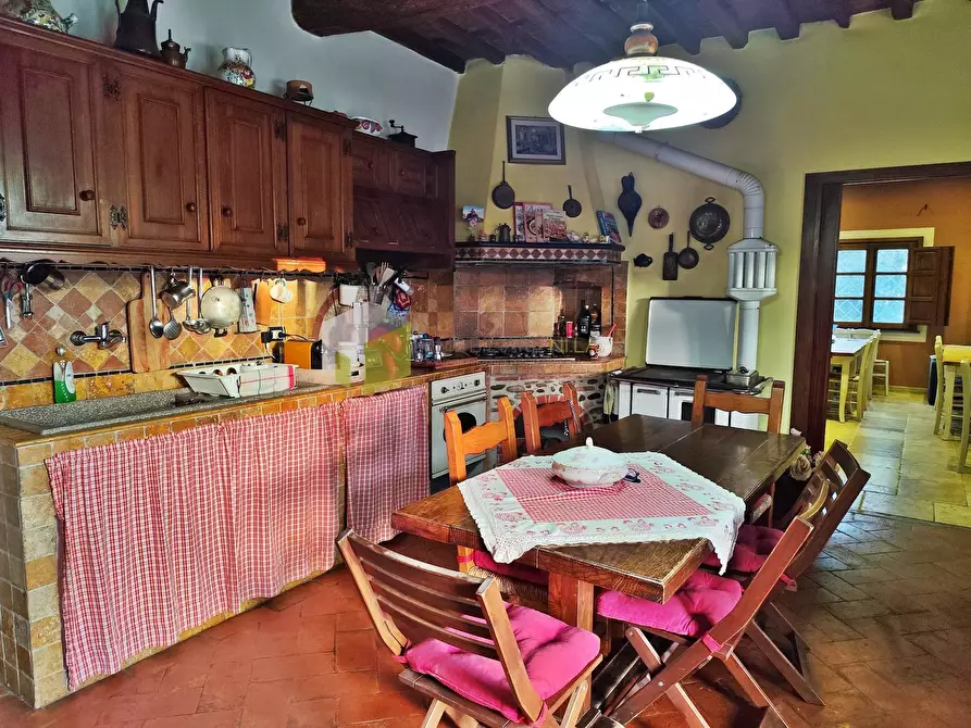 Immagine 27 di Rustico / casale in vendita  a San Giuliano Terme