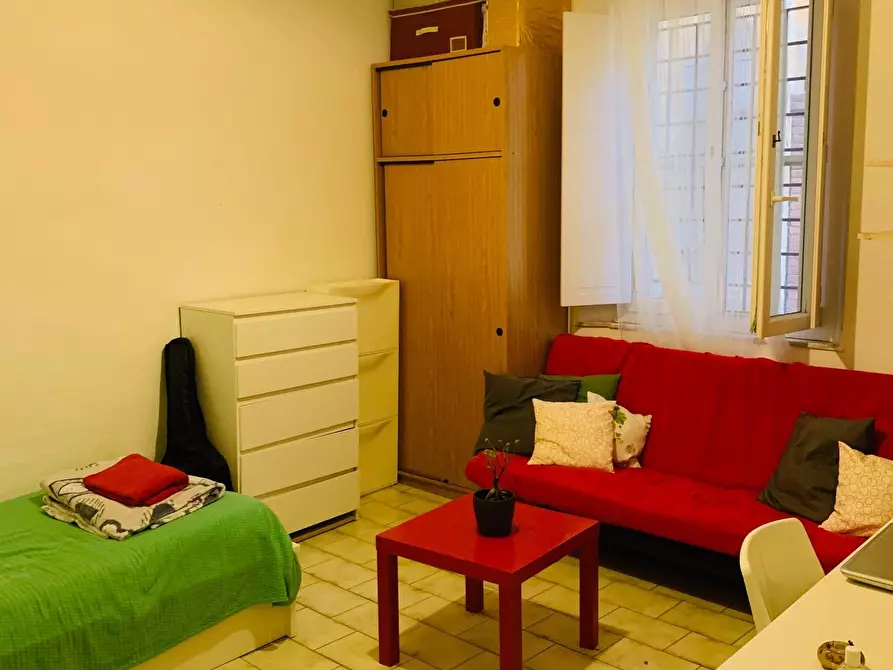 Immagine 1 di Appartamento in affitto  a Pisa