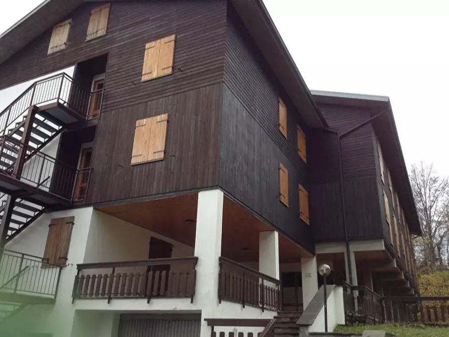 Immagine 1 di Appartamento in vendita  a Fiumalbo