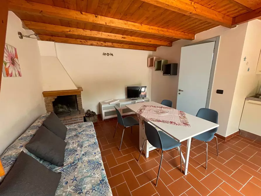 Immagine 8 di Appartamento in vendita  a Pisa