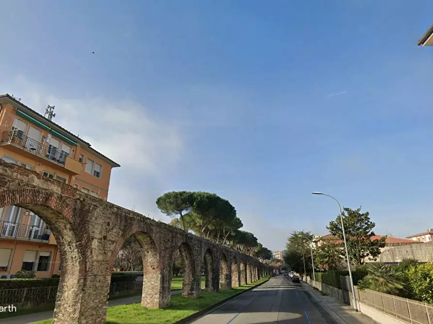 Immagine 3 di Villetta a schiera in vendita  a Pisa