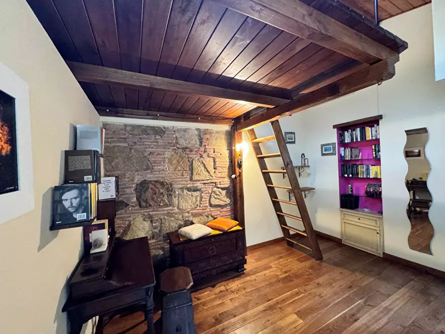 Immagine 4 di Appartamento in vendita  a Vecchiano