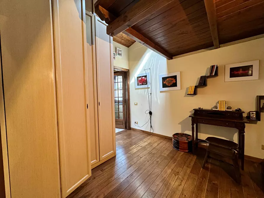 Immagine 15 di Appartamento in vendita  a Vecchiano