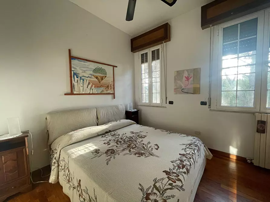 Immagine 11 di Appartamento in vendita  a Pisa