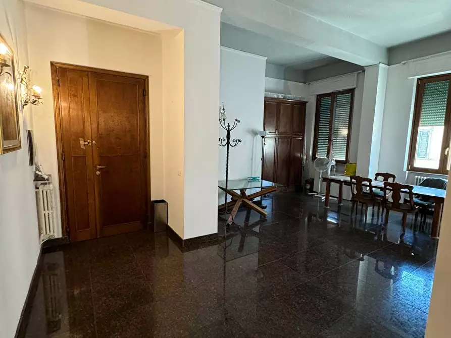 Immagine 16 di Appartamento in vendita  a Pisa