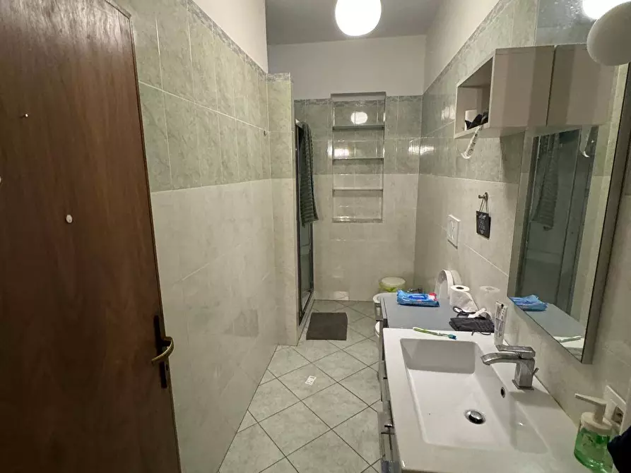 Immagine 17 di Appartamento in vendita  a Pisa