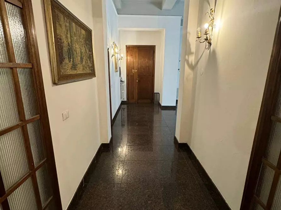 Immagine 18 di Appartamento in vendita  a Pisa