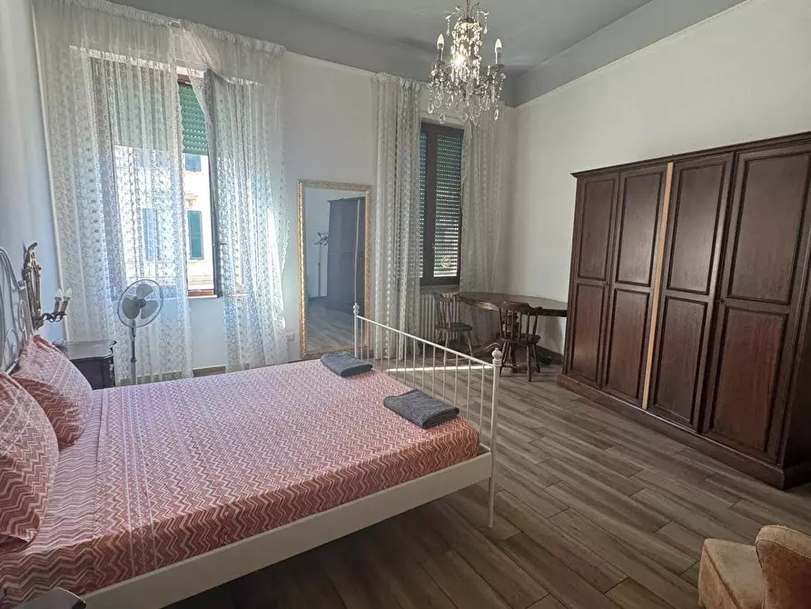 Immagine 25 di Appartamento in vendita  a Pisa