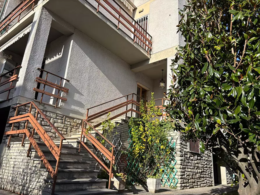 Immagine 64 di Villa in vendita  a Pisa