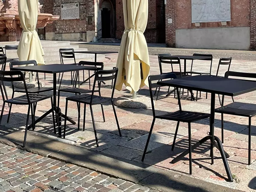 Immagine 4 di Attività commerciale in vendita  a Pisa