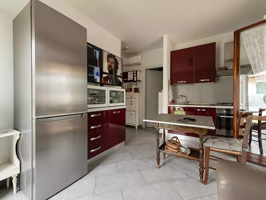 Immagine 12 di Appartamento in vendita  a Pisa