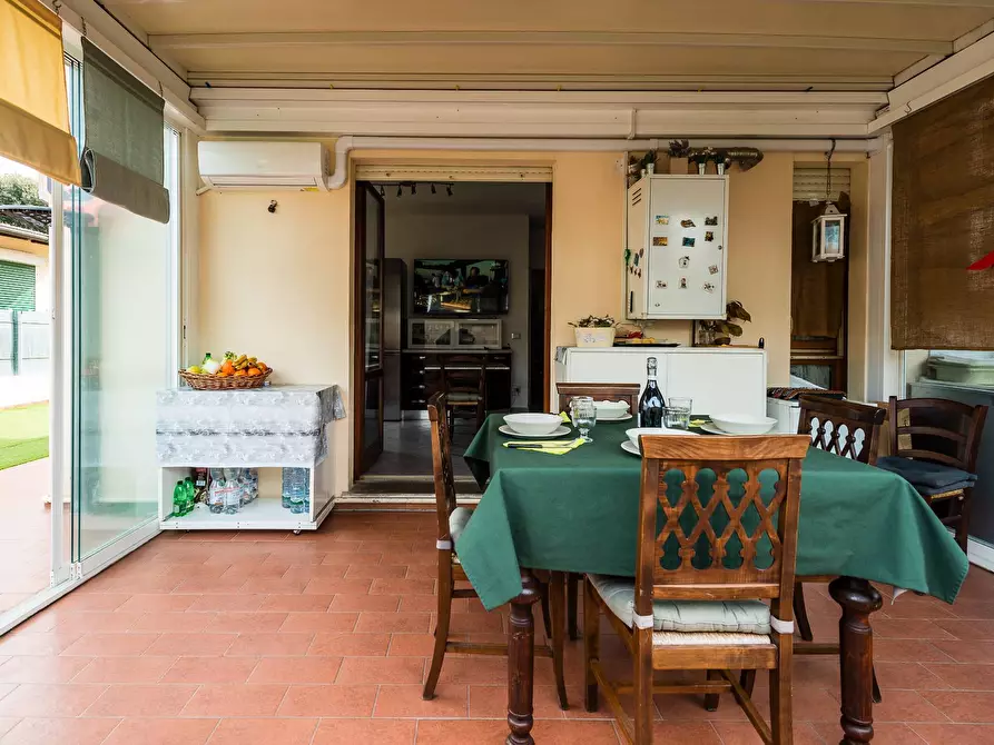 Immagine 21 di Appartamento in vendita  a Pisa