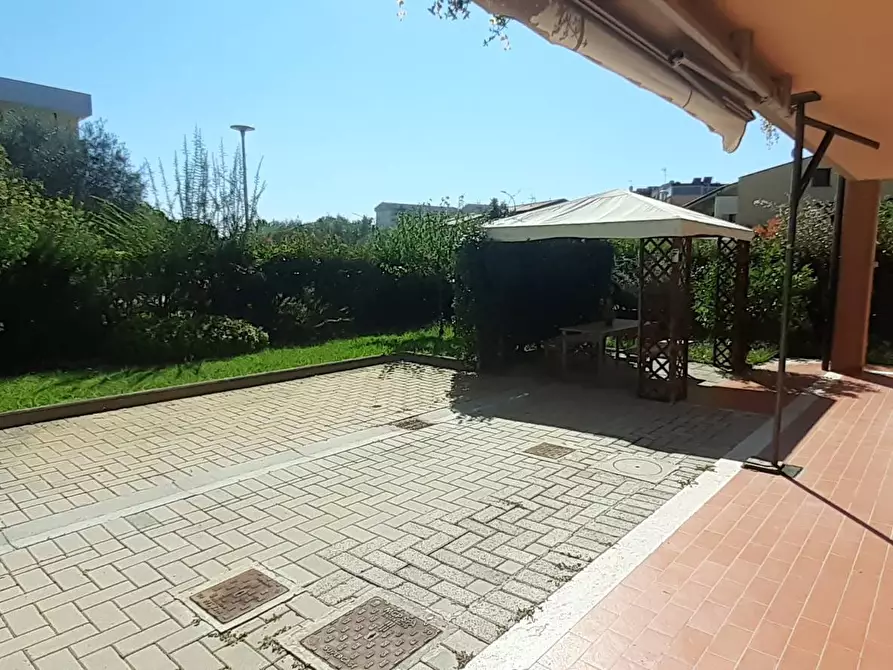 Immagine 15 di Appartamento in vendita  a Pisa