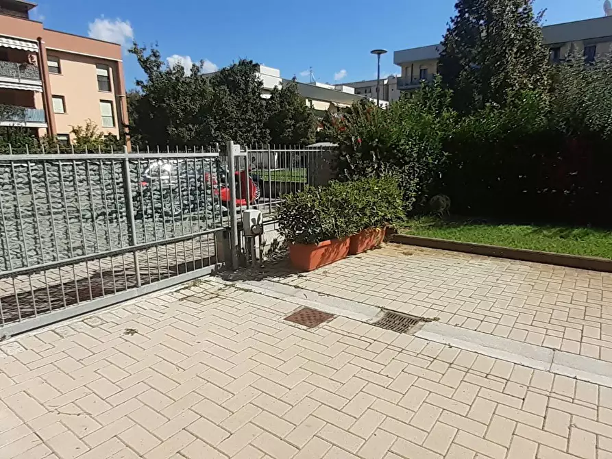 Immagine 20 di Appartamento in vendita  a Pisa