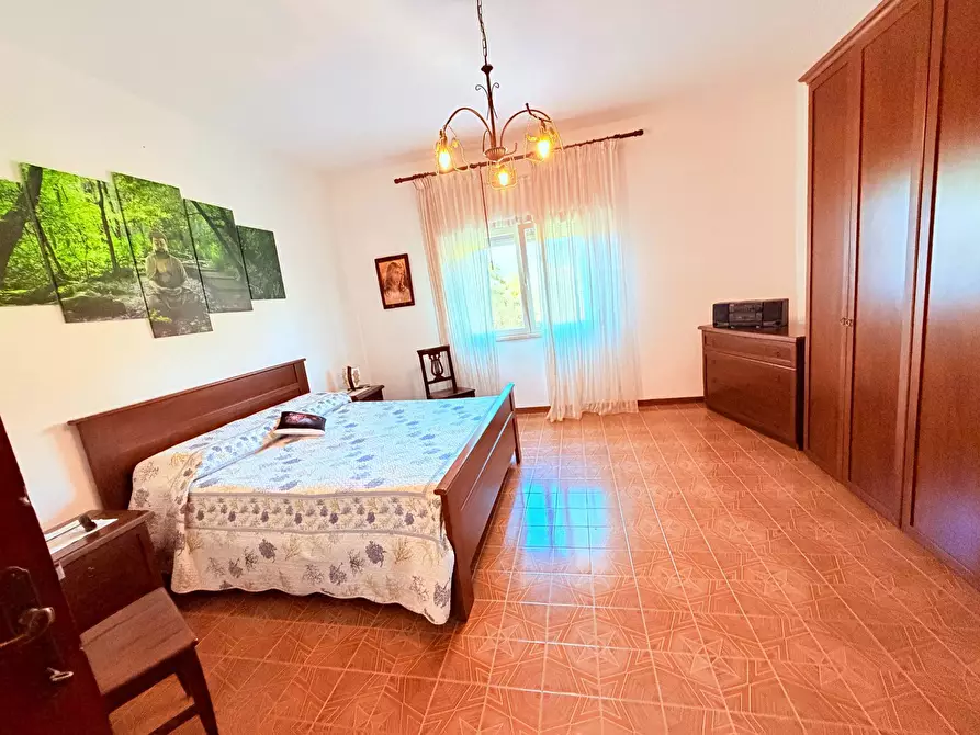 Immagine 12 di Casa indipendente in vendita  a Cascina