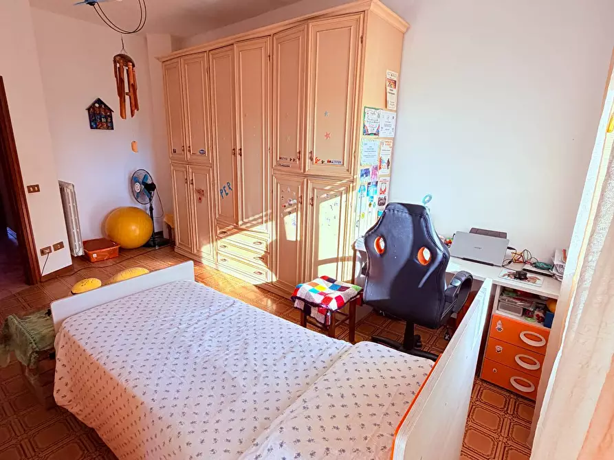 Immagine 18 di Casa indipendente in vendita  a Cascina